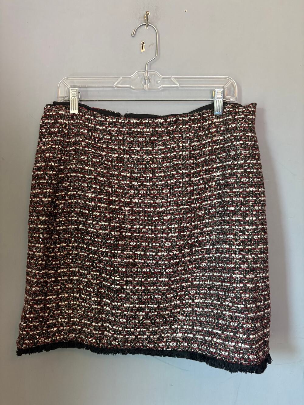 Loft Women’s Black Red White Tweed Mini Skirt Size 12